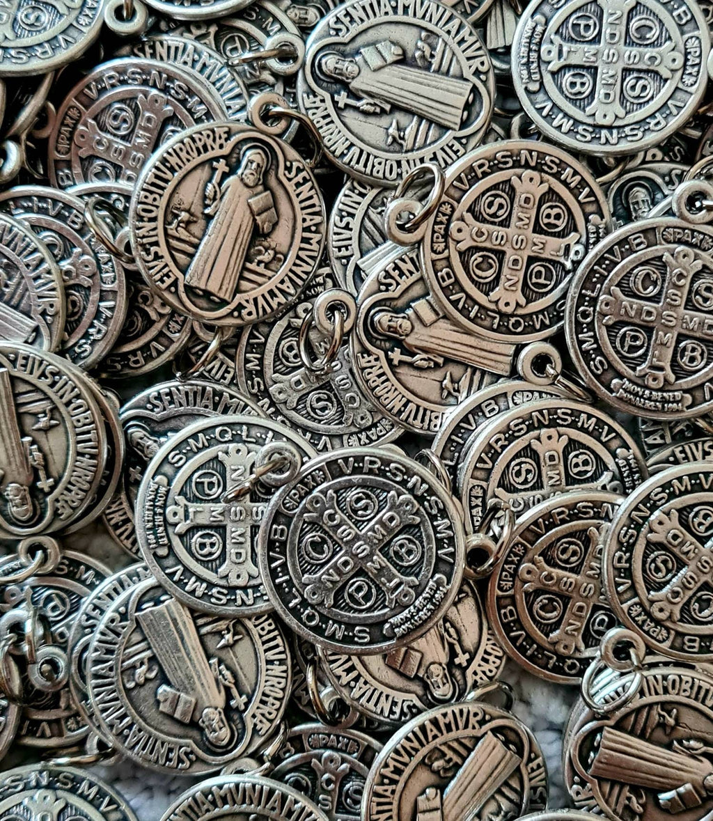 Wholesale st Benedict medals box 10, 20, 50, 100 pcs medals, catholic medals, saint medals, christian medals