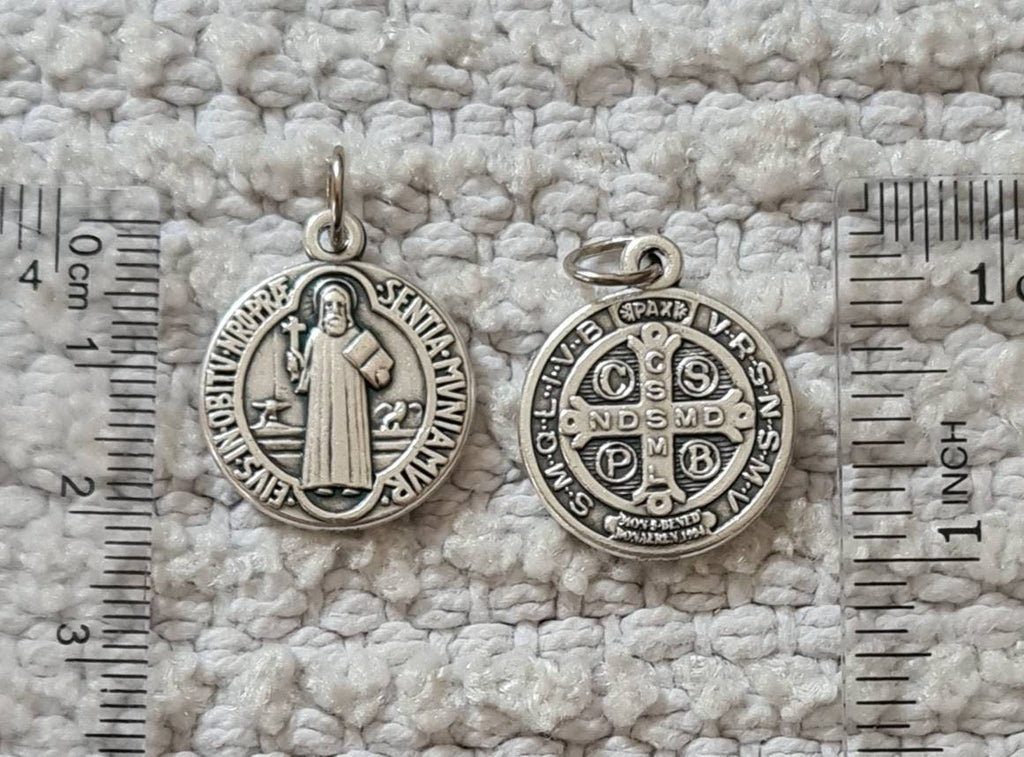 Wholesale st Benedict medals box 10, 20, 50, 100 pcs medals, catholic medals, saint medals, christian medals