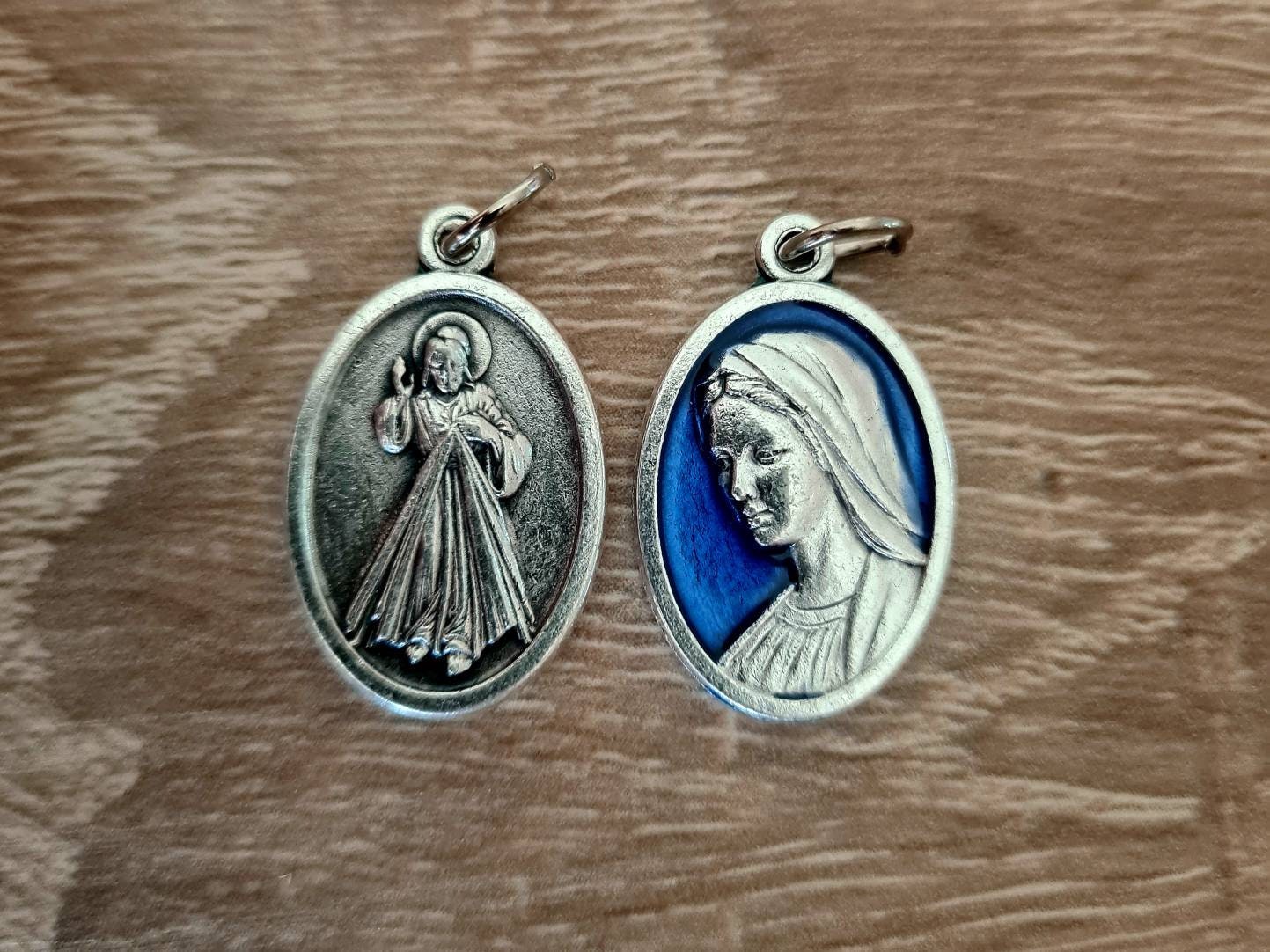 WHOLESALE VIRGIN MARY blue medals, lot bulk medals 5, 10, 20, 50 pcs