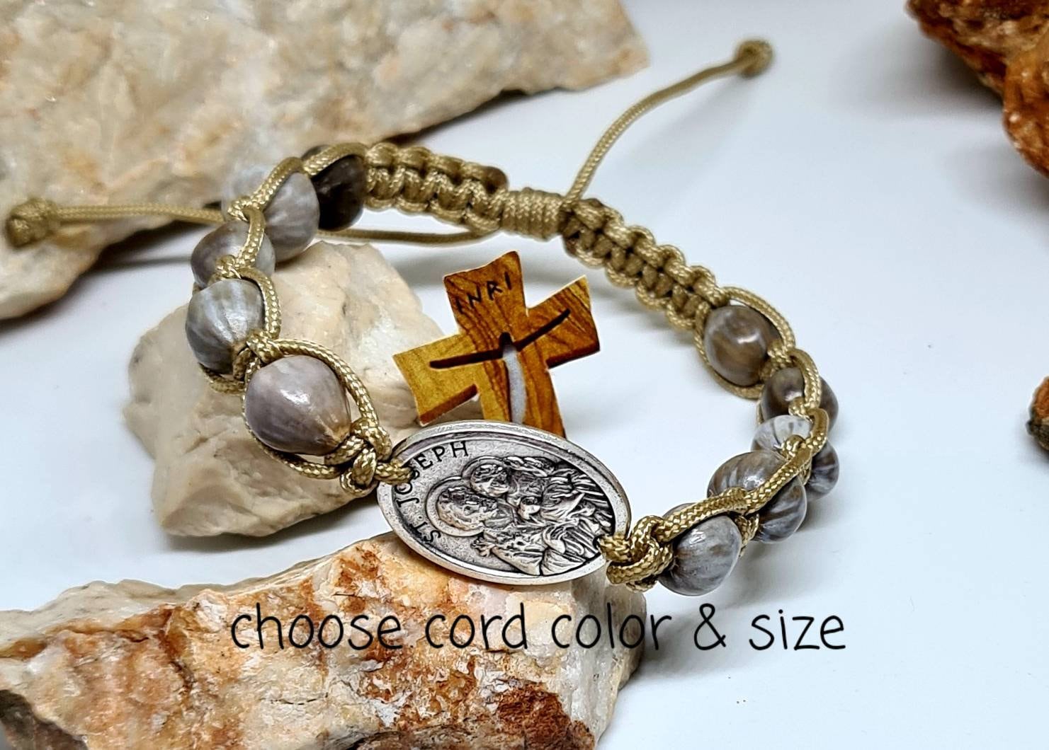 ST JOSEPH BRACELET with jobs tears seeds beads, Christian bracelet, Faitih bracelet, Patron saint jeweley, Catholic bracelet, Holy medals