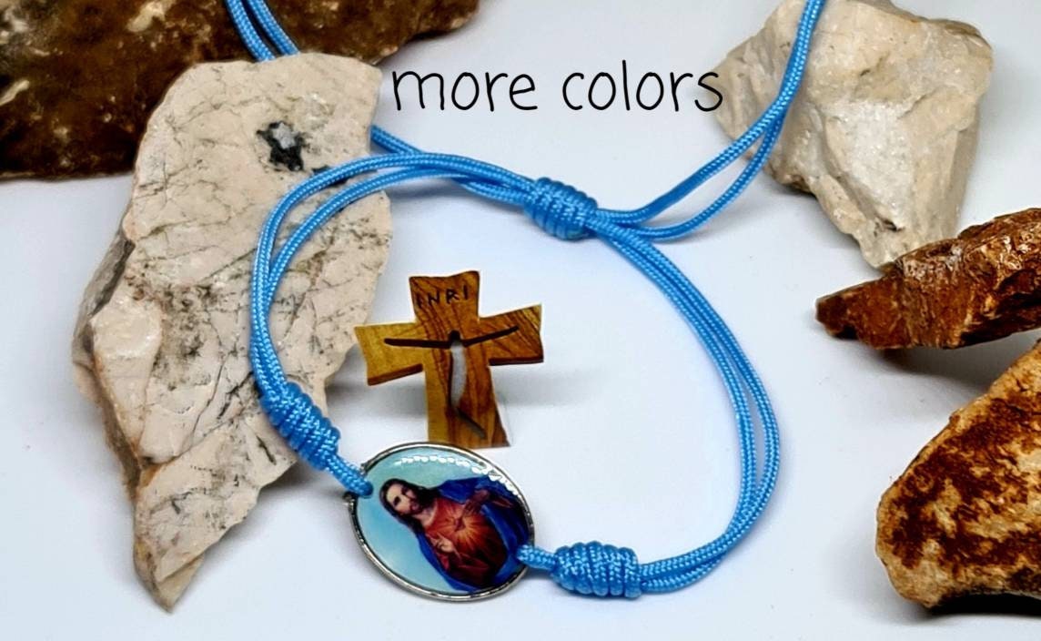 Sacred heart of JESUS BRACELET,  immaculate of Jesus of nazareth, simple charm bracelet, Jesus Saint Bracelet, Christ Christian Jesus