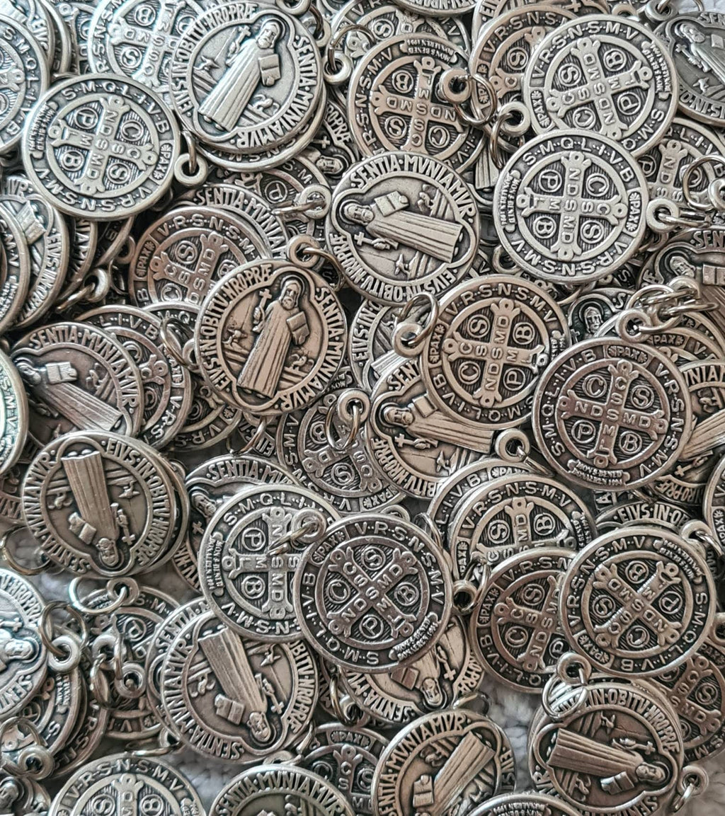 Wholesale st Benedict medals box 10, 20, 50, 100 pcs medals, catholic medals, saint medals, christian medals