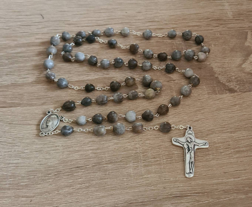 Jobs tears rosary, natural beads, catholic rosary, handmade rosary with jobs tears beads, Medjugorje rosary, catholic gift